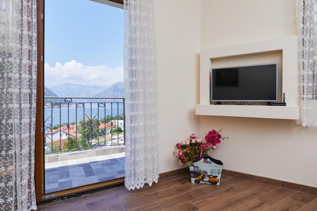 Our Sunset Apartments With Pool And Sea View كوتور المظهر الخارجي الصورة